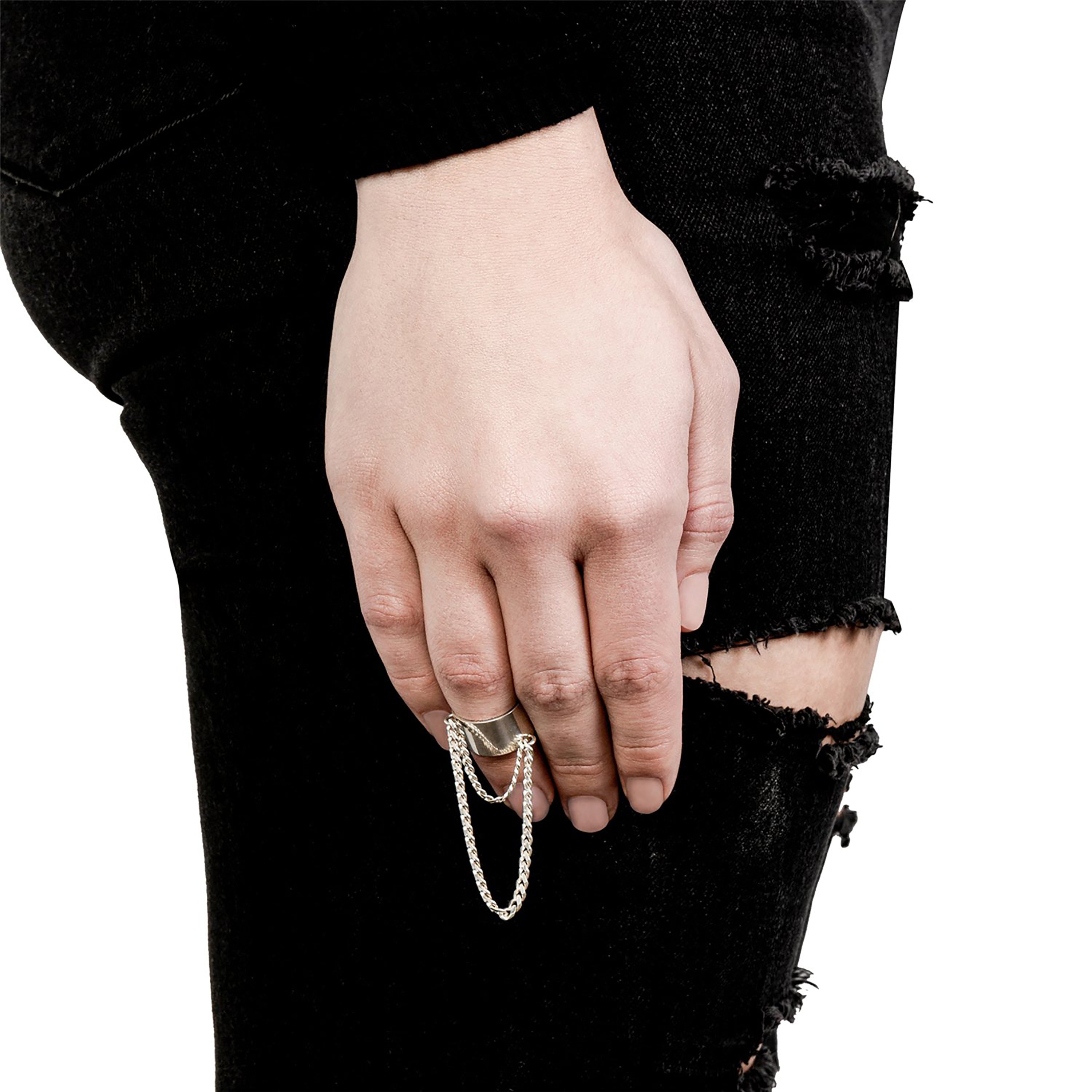 BOLD KNUCKLE RING WITH CHAIN